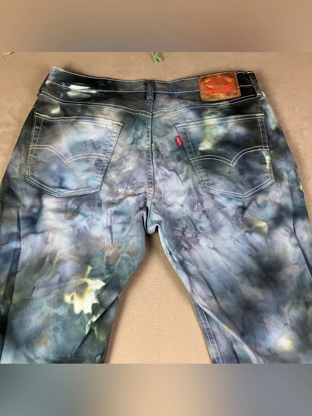 Levis 541 Athletic Taper Jeans Men’s Size 32x34 Tie Dye Navy Blue Multicolor. In